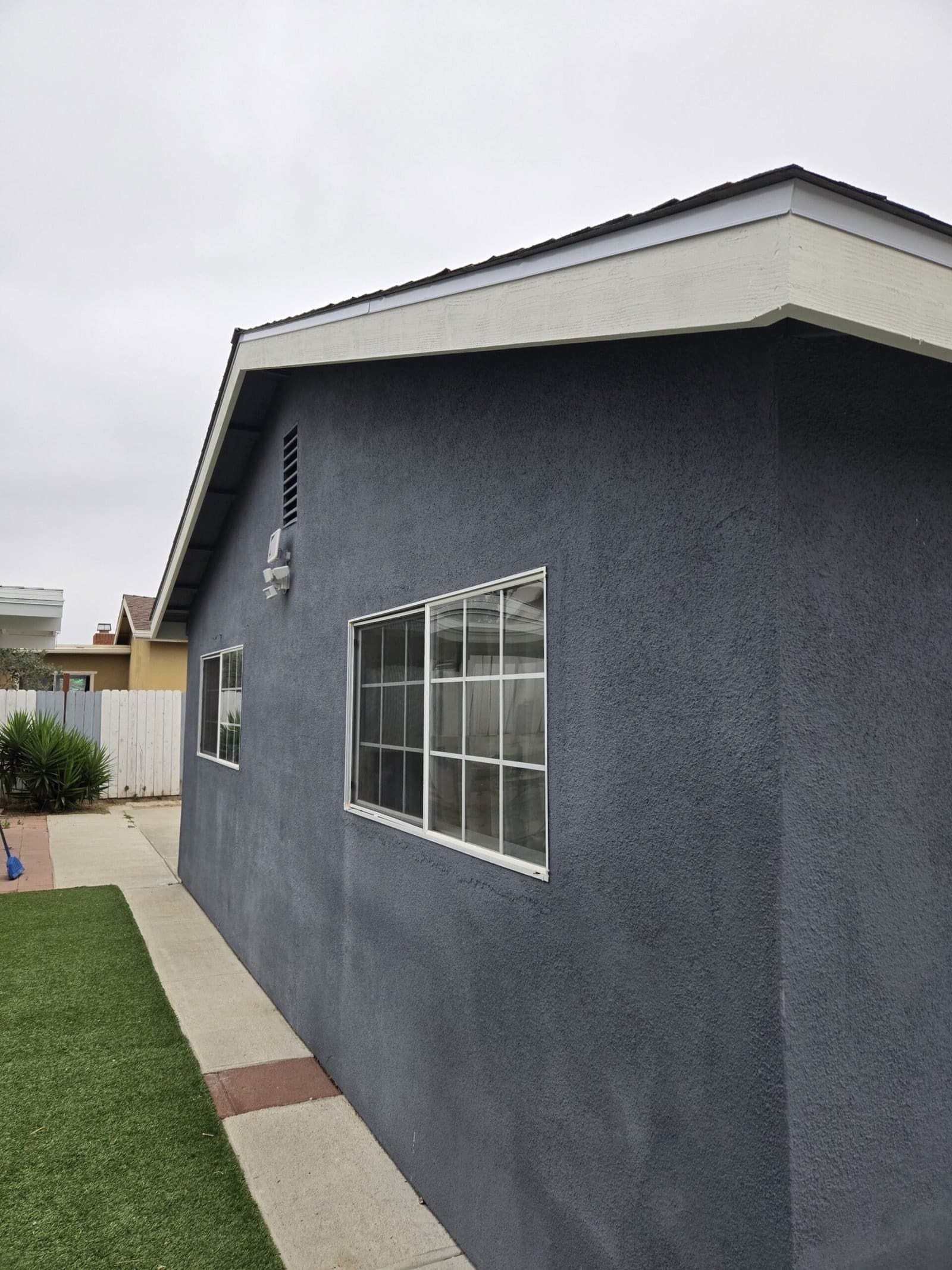 Elaine Avenue, Oceanside. Replaced all the facia boards.