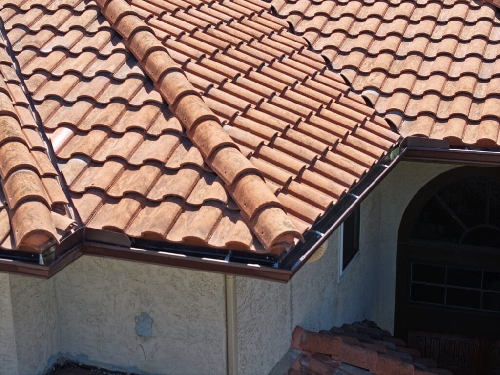 Get a free estimate for seamless rain gutters in San Diego.